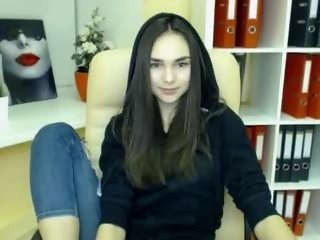 Sex cam doll hollyextra ready for live sex show! She is 18 years old. Speaks English