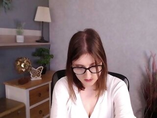 Sex cam doll nattyextasy ready for live sex show! She is 22 years old brunette and speaks english, german