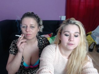 21 years old lesbian chicks nicolesexs want to live sex broadcasting