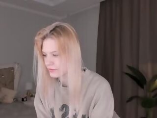 Sex cam itsagoodtimeformagic online! She is 18 years old 
. Speaks English