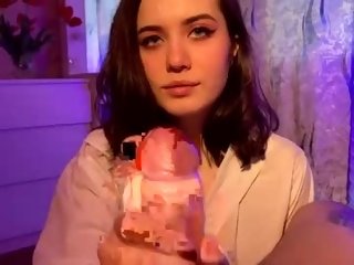 Sex cam _blowjob_queen_ online! She is 18 years old 
. Speaks English