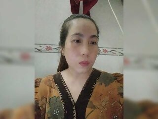 Sex cam kimngoc online! She is 27 years old 
brunette with average tits and speaks english, 