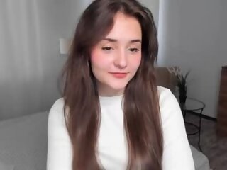 Sex cam lamiahass online! She is 18 years old 
. Speaks English