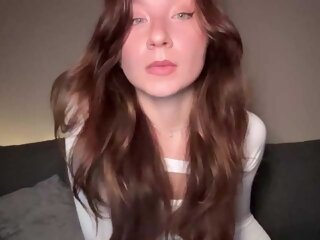 Sex cam alyyyson online! She is 19 years old 
brunette with small tits and speaks english, 