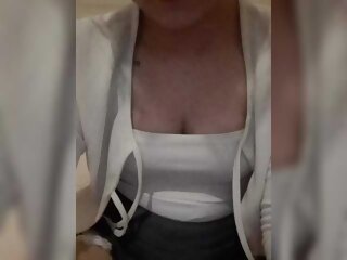 Sex cam mina05 online! She is 23 years old 
brunette with average tits and speaks english, 