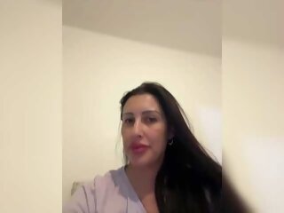 Sex cam marika24 online! She is 44 years old 
brunette with average tits and speaks english, italian