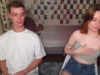 Sex cam nickandmolly online! She is 19 years old 
. Speaks Русский