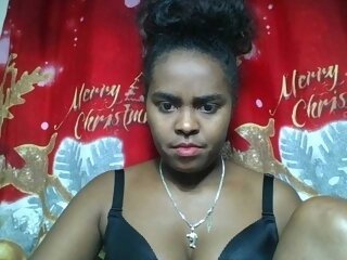 Sex cam aliciah online! She is 24 years old 
blonde with small tits and speaks english, french