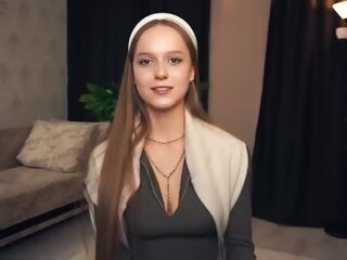 Sex cam tayteharkey online! She is 18 years old 
. Speaks English