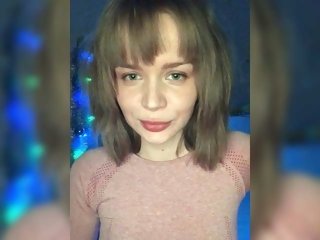 Sex cam stellaanders online! She is 27 years old 
blonde with big boobs and speaks english, 