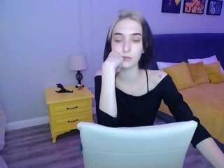 Young Cam Doll midnightesky. brunette with average tits